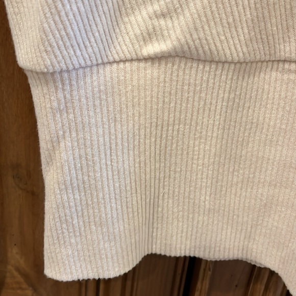 Anthropologie Lace Sleeve Ribbed Long Sleeve Top - Picture 8 of 10